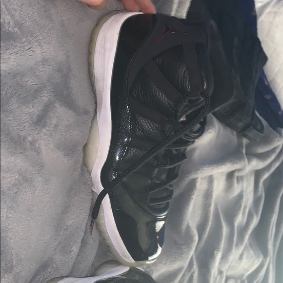 Jordan 11s and True Religion hoodie - Picture 4 of 6